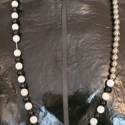 Lot 373: Prayer Beads