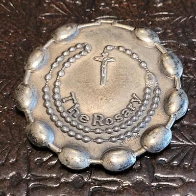 Lot 376: Rosary Coin