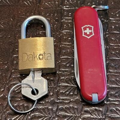 Lot 377: Swiss Army Knife and a Dakota Lock with Key