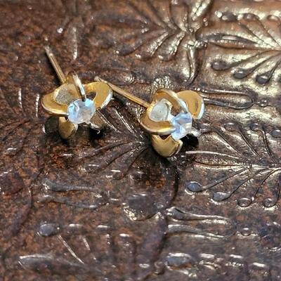 Lot 379: Gold Tone Earring Lot