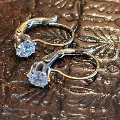 Lot 379: Gold Tone Earring Lot