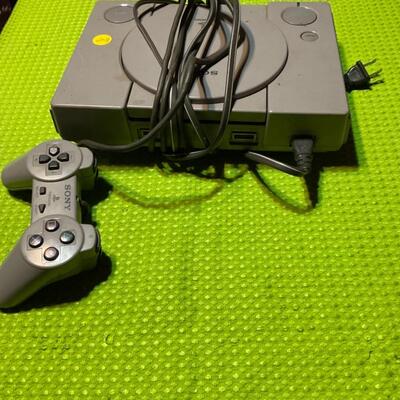 play station 1 gaming system