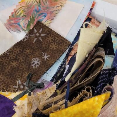 Lot 389: Pre-made Binding