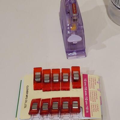 Lot 390: Quilting Implements Assortment 