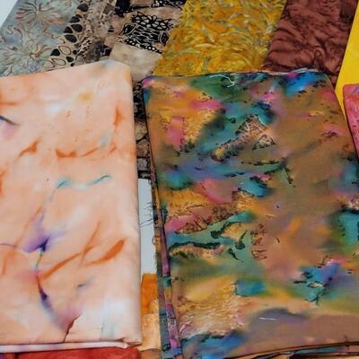 Lot 396: Fabric Quarter Bundle lot