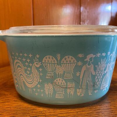 Vintage Pyrex Butterprint Teal Turquoise Blue Cinderella Casserole Bowls with Lids