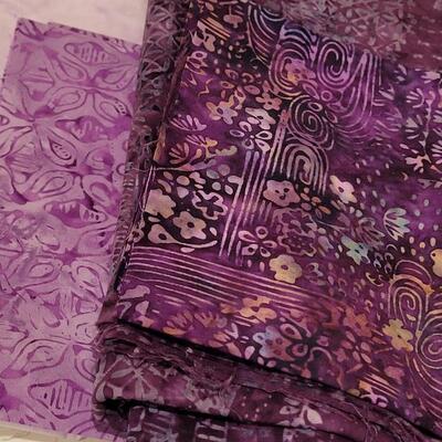 Lot 401: Fabric Quarter Bundle lot 