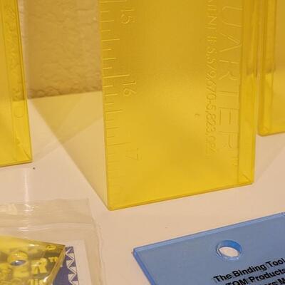 Lot 412: Yellow & Blue Quilting Rulers lot 