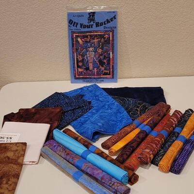 Lot 417: Fabric Quarter Bundle lot 