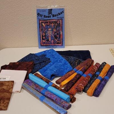 Lot 417: Fabric Quarter Bundle lot 