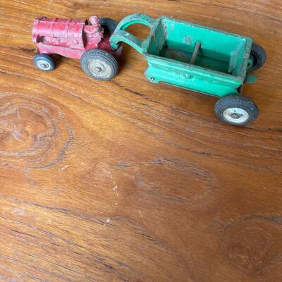 Farm Tractor and Trailer Set Tootsietoy