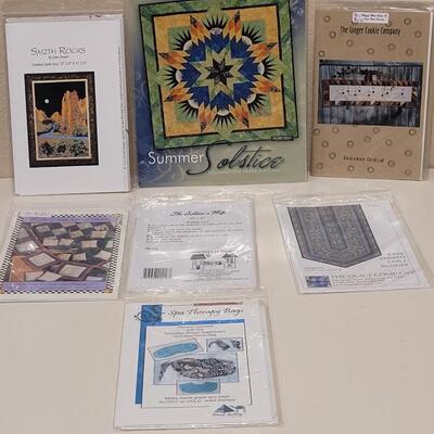 Lot 423: Quilting Pattern Lot