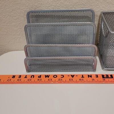 Lot 434: Metal Desktop File Organizer & BasketItems