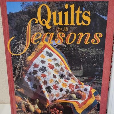 Lot 437: (4) Quilting Books