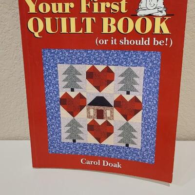 Lot 437: (4) Quilting Books