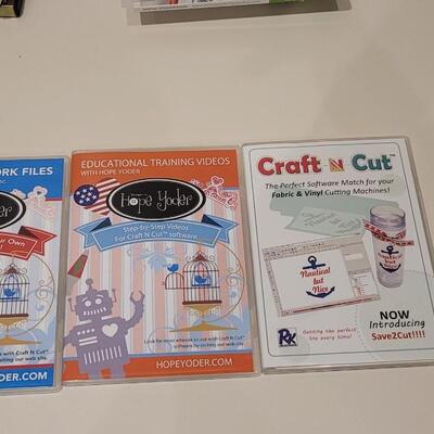 Lot 453: Quilting DVD lot