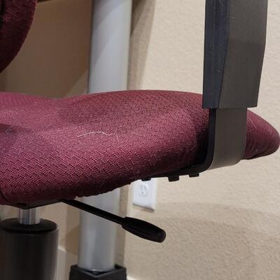 Lot 465: HON Office Chair