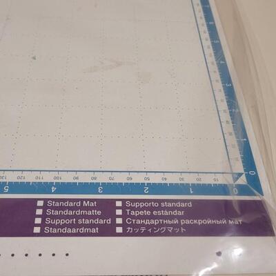 Lot 470: Brothers Scan N Cut 2 with Box and  (3) Scan N Cut Standard Mats