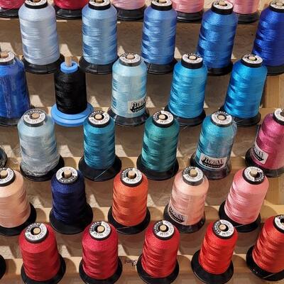 Lot 471: Floriani Thread and Thread Rack
