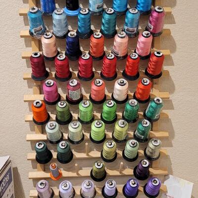 Lot 471: Floriani Thread and Thread Rack