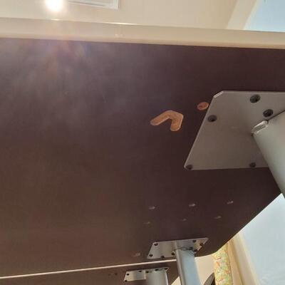 Lot 475: STEELCASE Sewing Crafting Table 