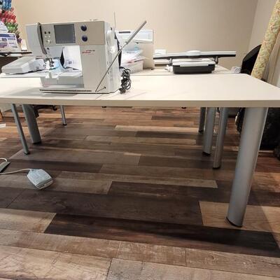 Lot 475: STEELCASE Sewing Crafting Table 