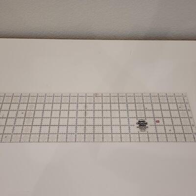 Lot 476: Quilting Rulers and Cutter
