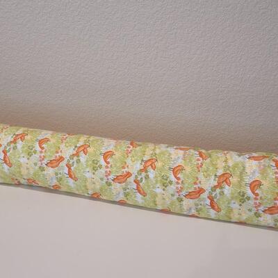 Lot 477: 6ft. Unfinished Quilt with a Top, Batting and Backing
