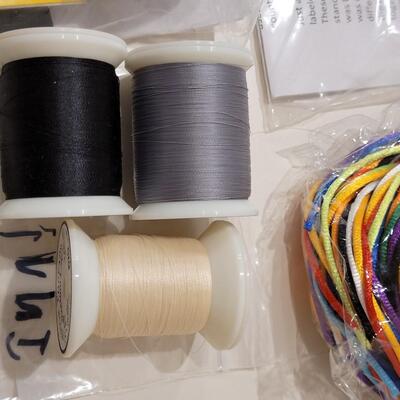 Lot 492: Thread Lot