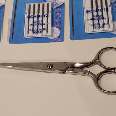Lot 495: Scissors and Sewing Machine Needles Lot 