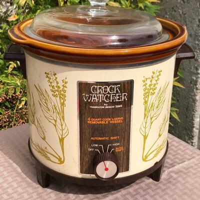 Vintage round Crockpot