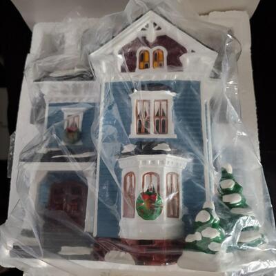 Dept. 56  Glenhaven House