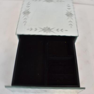 Etched Mirror Jewelry Box with 1 Drawer