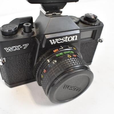 Weston WX-7 35mm Camera with External Flash Bentley W-14. Untested - Vintage