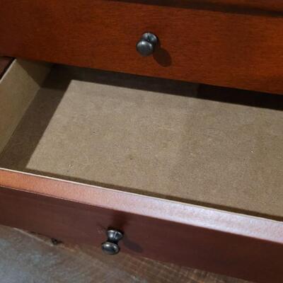 Lot 517: Jewelry Box w/ Side Necklace Storage 