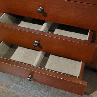 Lot 517: Jewelry Box w/ Side Necklace Storage 
