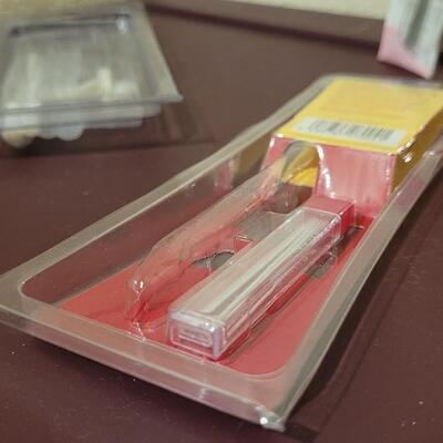 Lot 521: SEWLINE Accessory Box w/ Used Accessories 