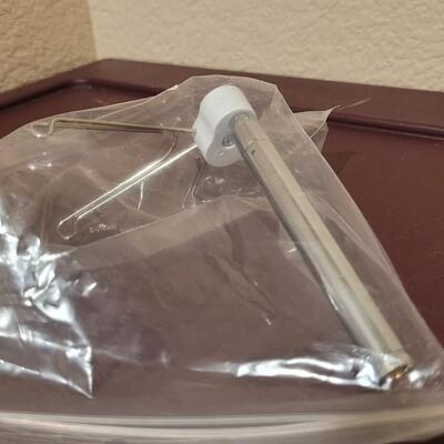 Lot 522: New Sealed Thread Guide CPL 8 Series