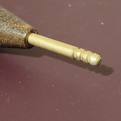 Lot 531: Crafting Supplies - Kwik Klip + New Tacker