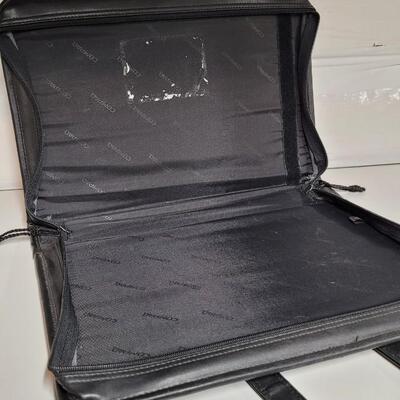 Lot 543: Vintage Computer Carry Briefcase