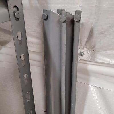 Lot 545: Metal Frame Storage Shelving Unit 