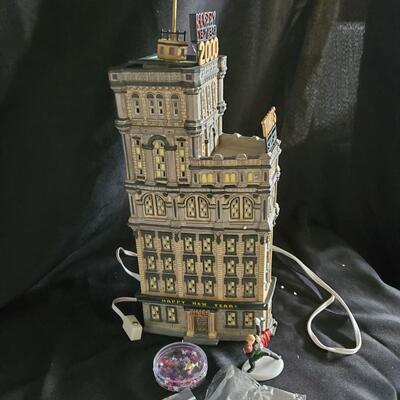 Dept. 56 - The Times Tower  - Times Square 2000