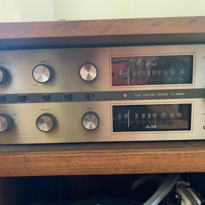 Vintage Mid Century Garrard Stereo in cabinet w/ original speakers