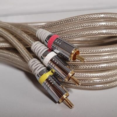 Lot 551: Rca Cords