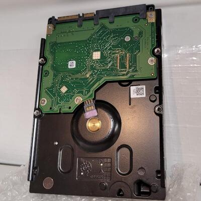 Lot 565: SEAGATE Certified Refurbished HDD Barracuda 750 GB #2