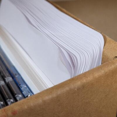 Lot 573: Large Assortment of Unused CD/DVD Jewel Cases 