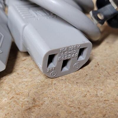 Lot 574: Replacement Power Cord Bundle