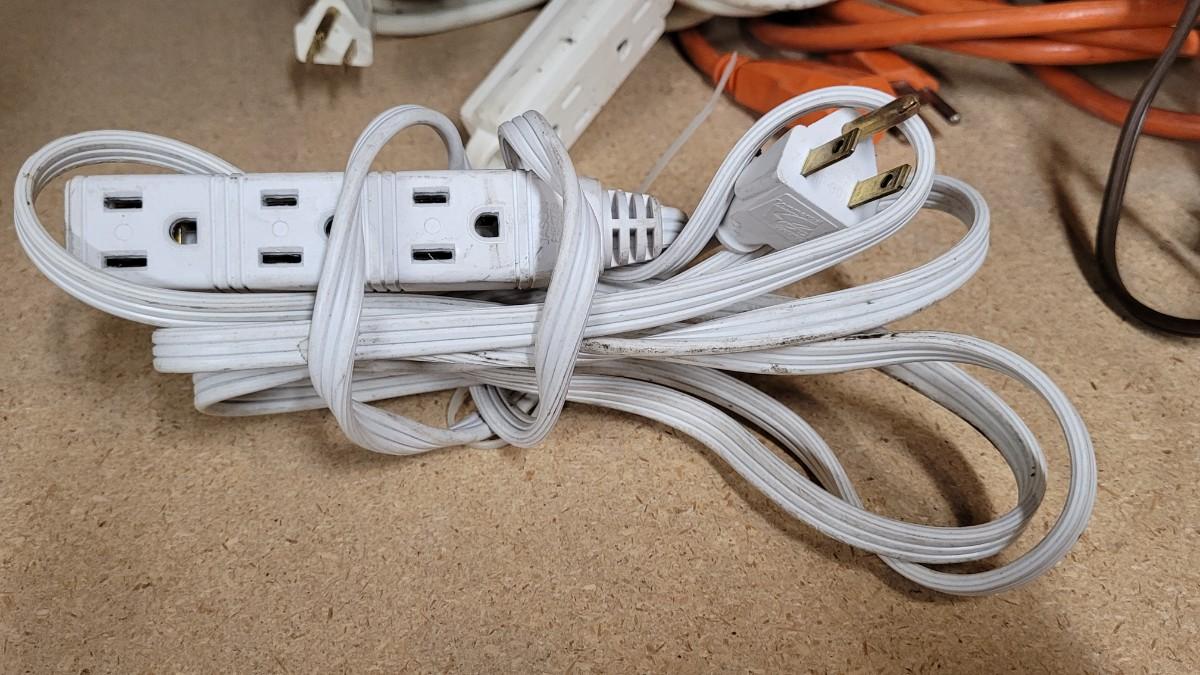 Lot 575 Assortment of Small Extension Cords