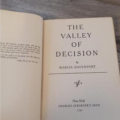 Lot 587: Book lot