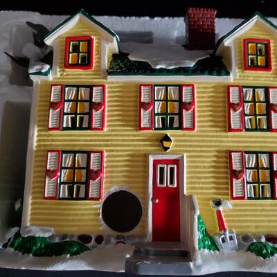 The House that Love Built -The Ronald McDonald House 1998